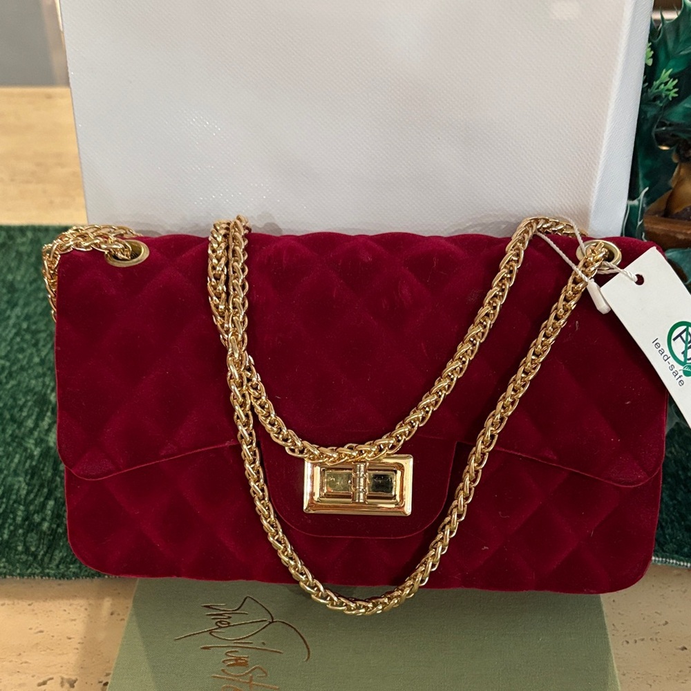 Elegant Red Quilted Chain Bag (unbranded )